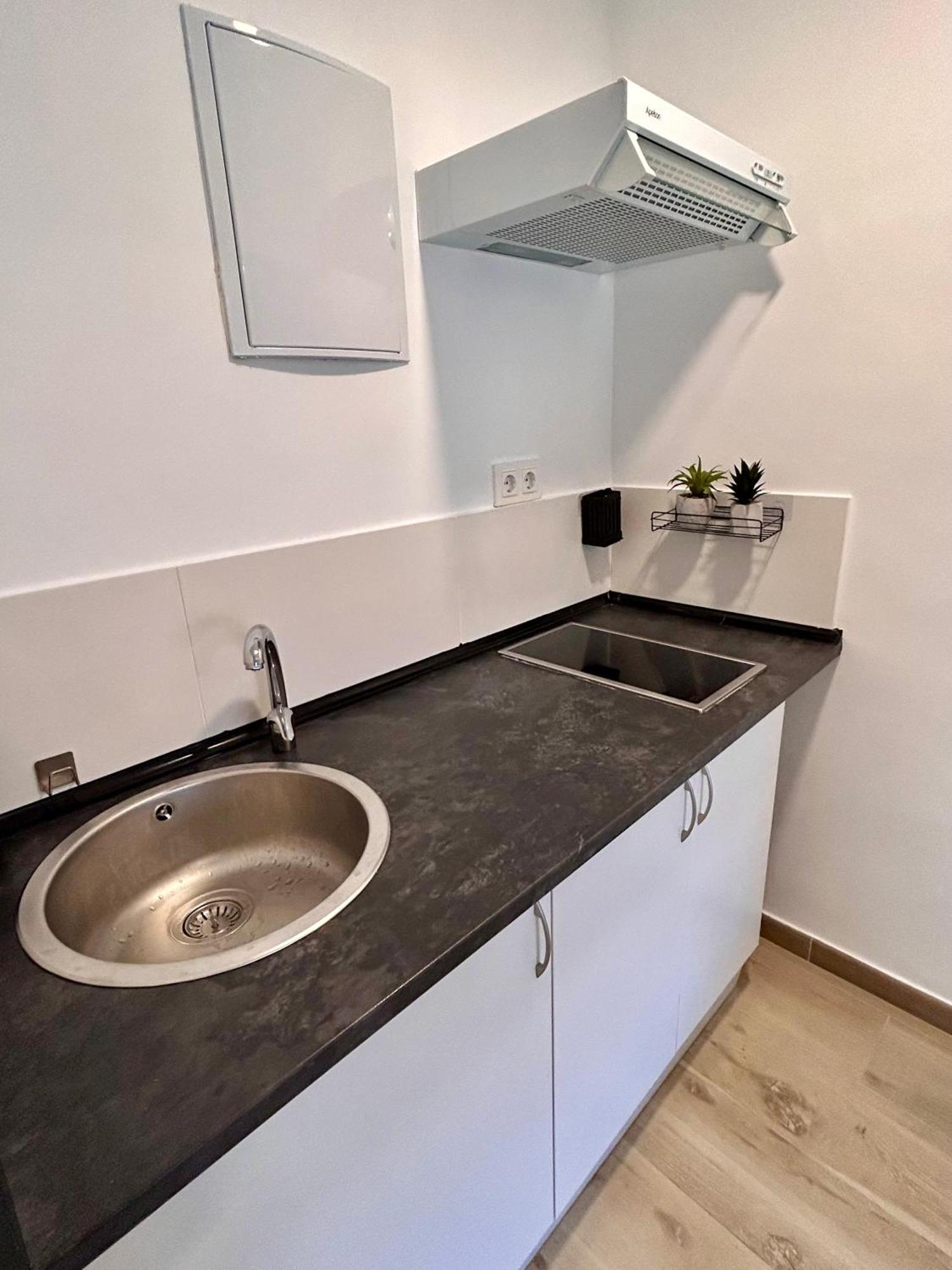Apartamentos Ribadeo Мадрид Екстер'єр фото